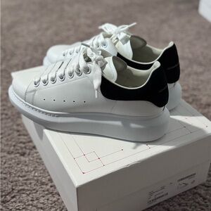 Alexander McQueen White Sneakers with Black Heel